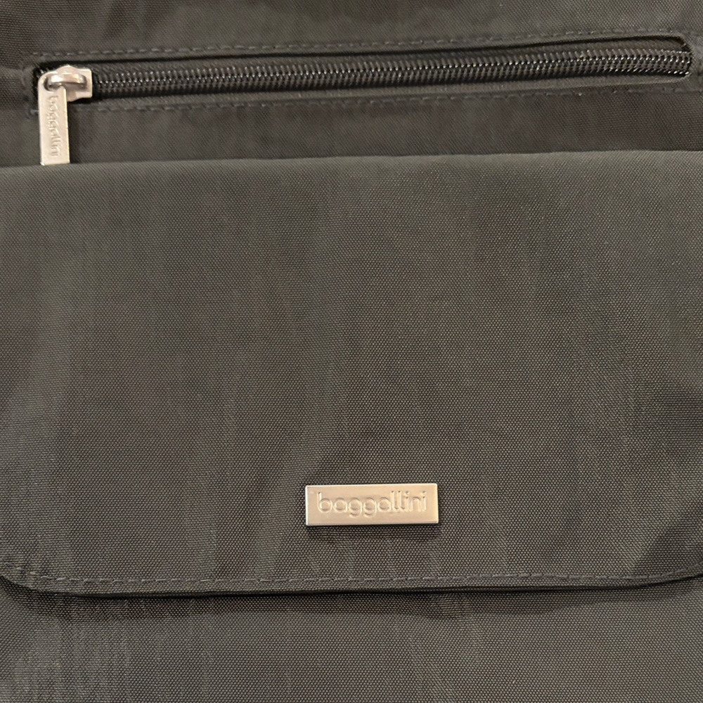 Baggallini Charcoal Town Bagg Crossbody Bag/NWT - Picture 11 of 16